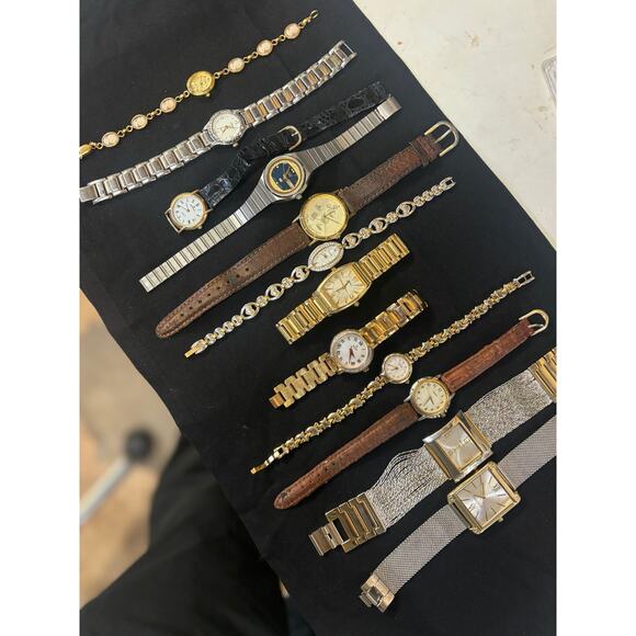 12 Women’s Watches! They all work! Citizens,Seiko, Bulova Ect. Read! main image 7